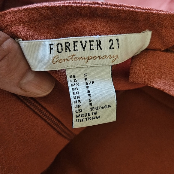 Forever 21 Wide Leg Jumpsuit Small - Picture 8 of 8